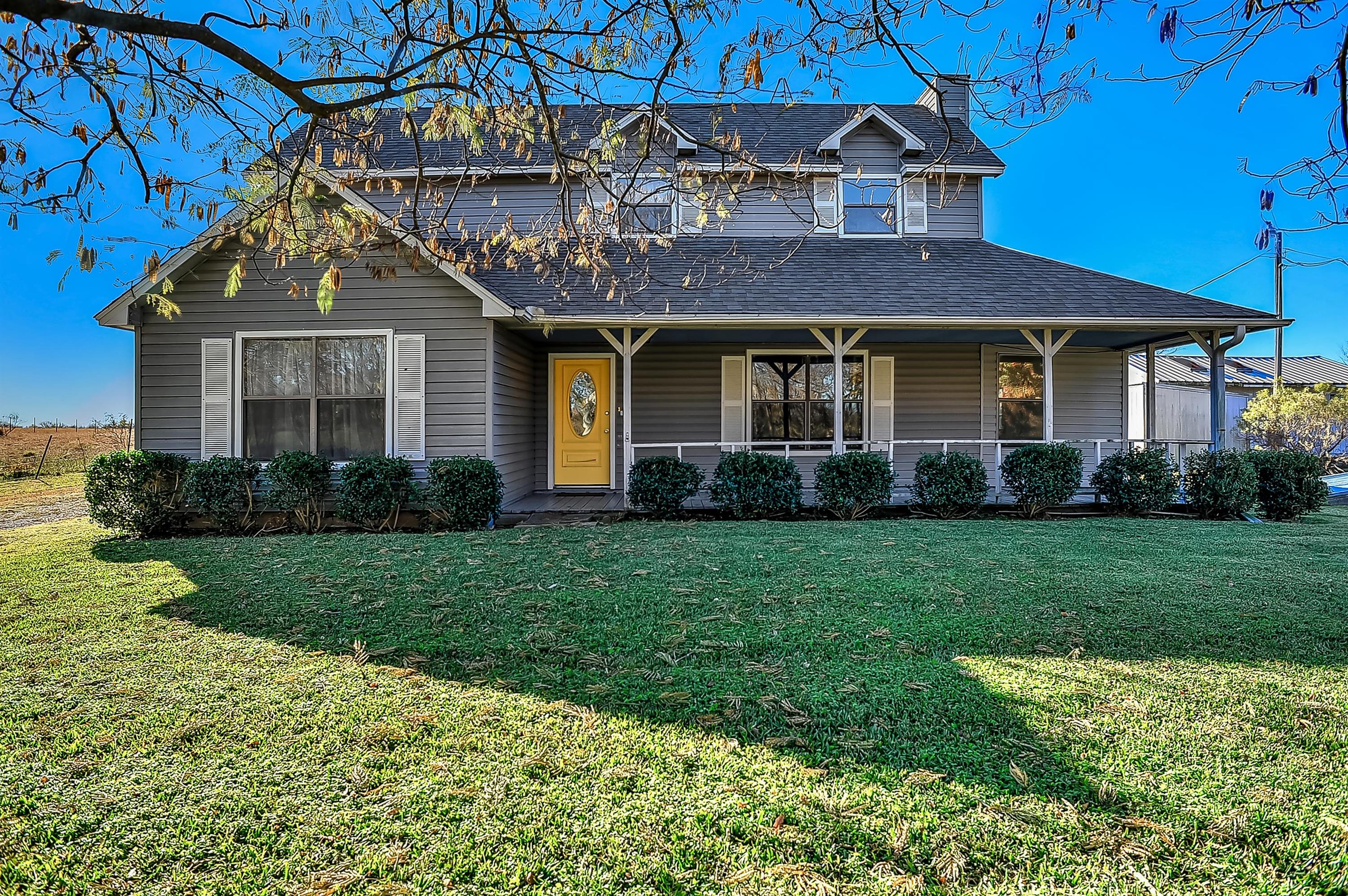 1704 Frog Pond Road